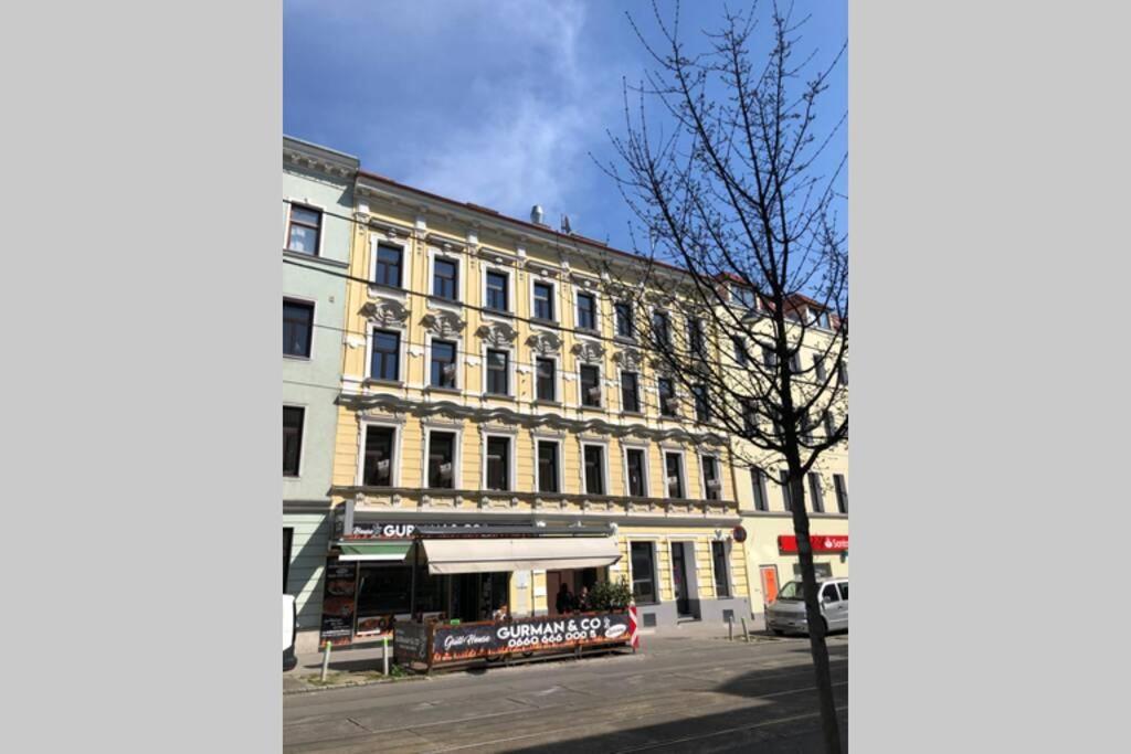 Gemuetliche Wohnung Wien Stadthalle エクステリア 写真